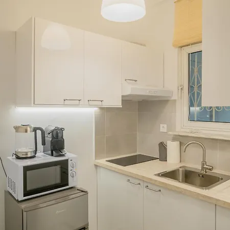 New Renovated Cosy Studio in Koukaki-2